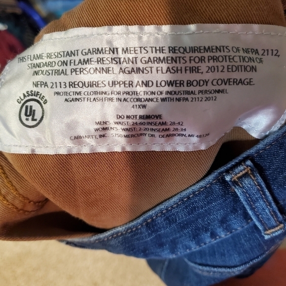 Carhartt Flame Resistant Jeans Women's 12 short - Picture 9 of 9